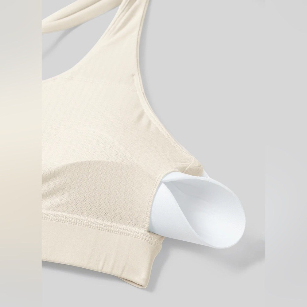 Nakedfeel Cross Back Bra (4 Straps) - Picture 4 of 7